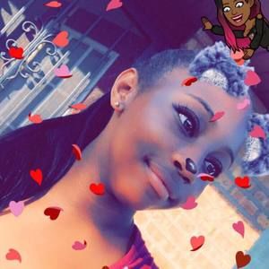 Meet your Posher, Anayah